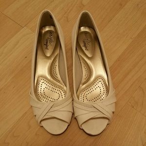 White Dress Shoes Leather Wedges